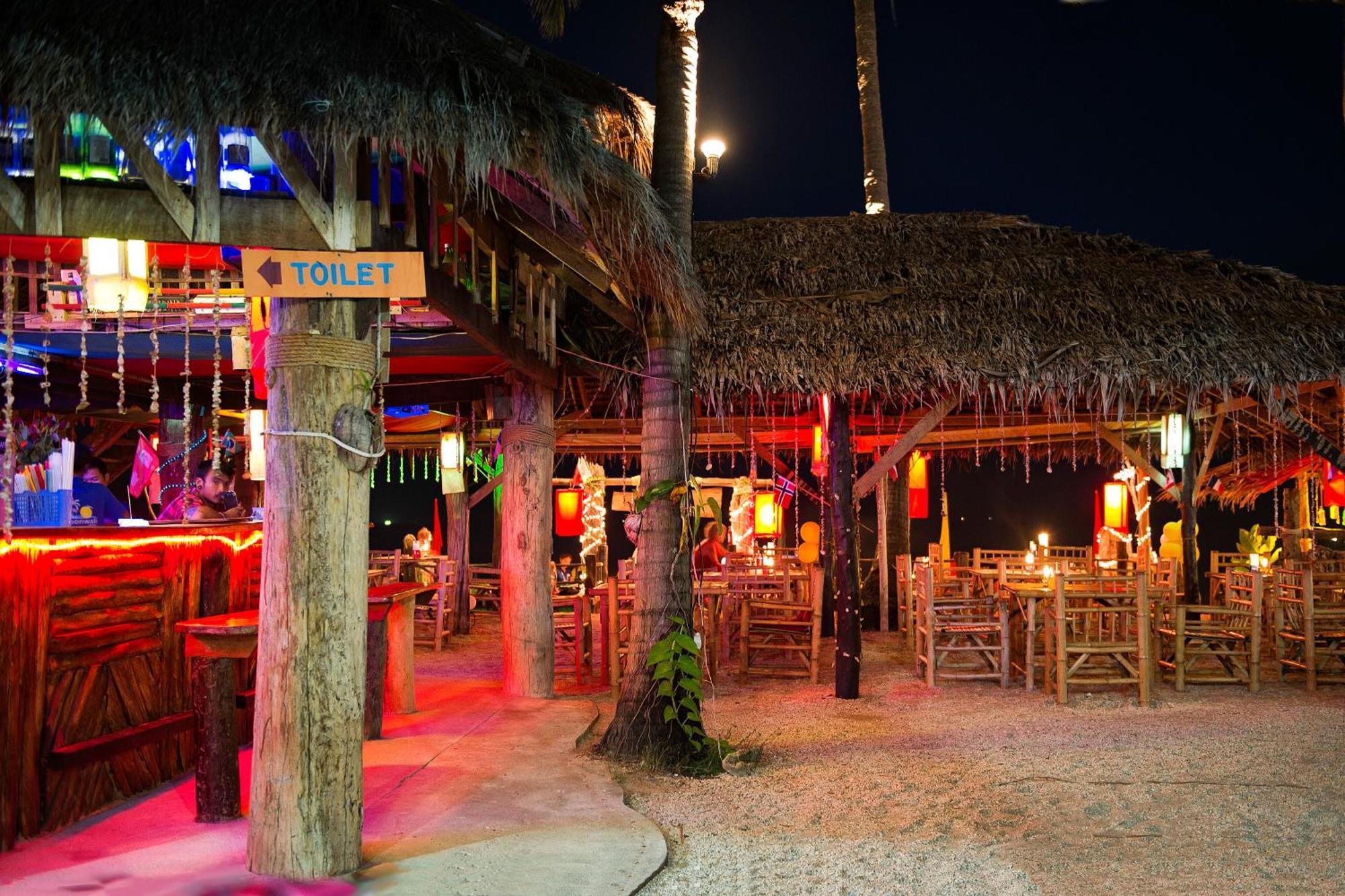 Moonwalk Lanta Resort Ko Lanta Dış mekan fotoğraf