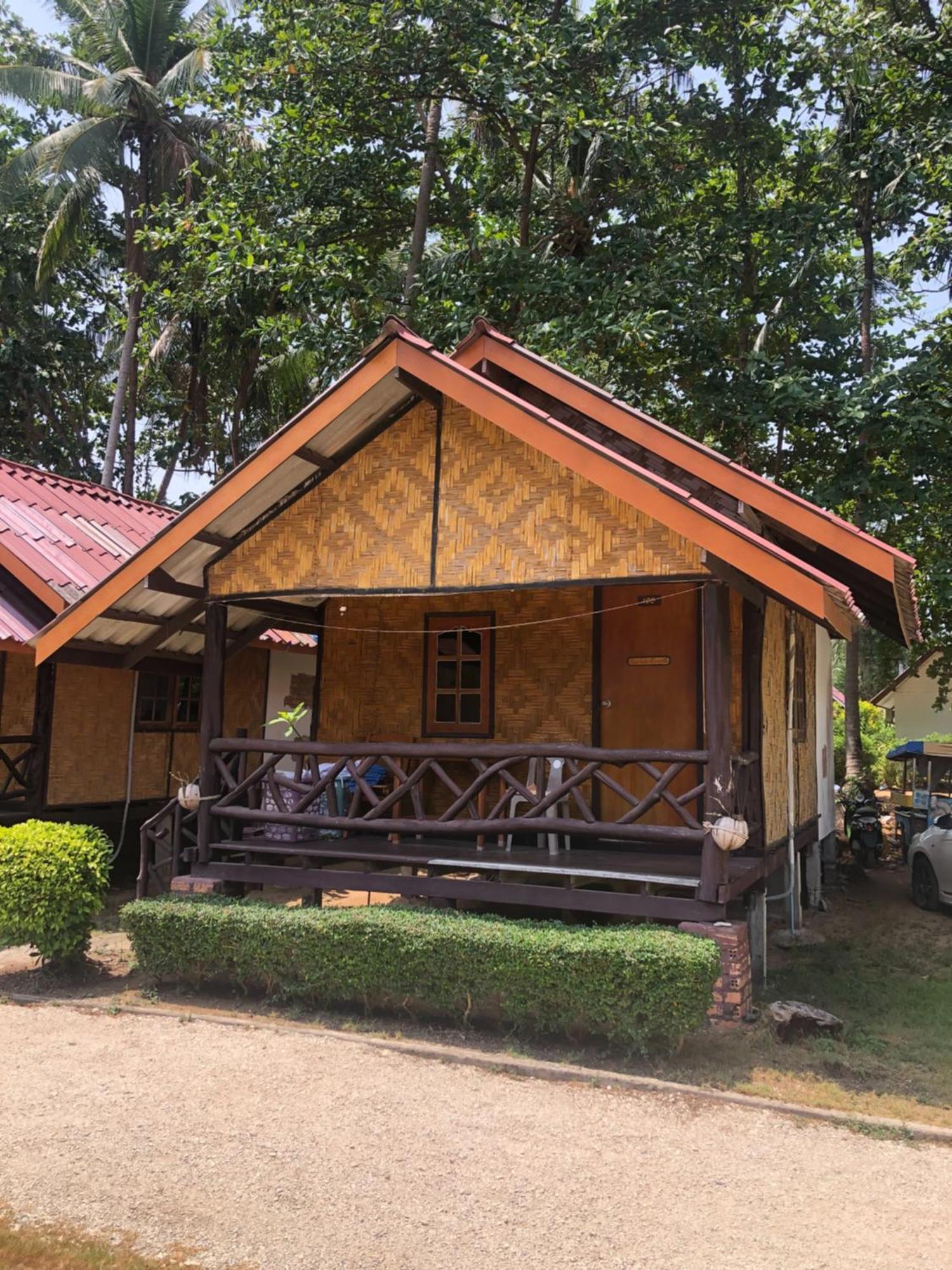 Moonwalk Lanta Resort Ko Lanta Dış mekan fotoğraf