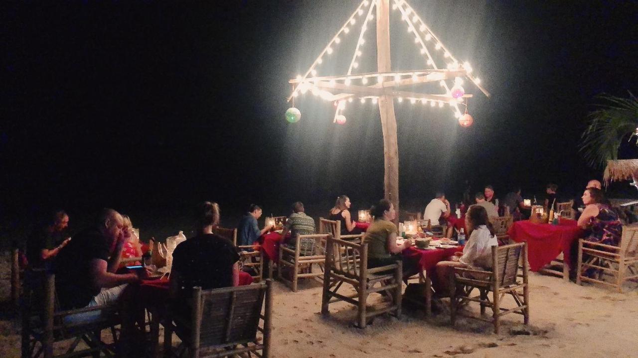 Moonwalk Lanta Resort Ko Lanta Dış mekan fotoğraf