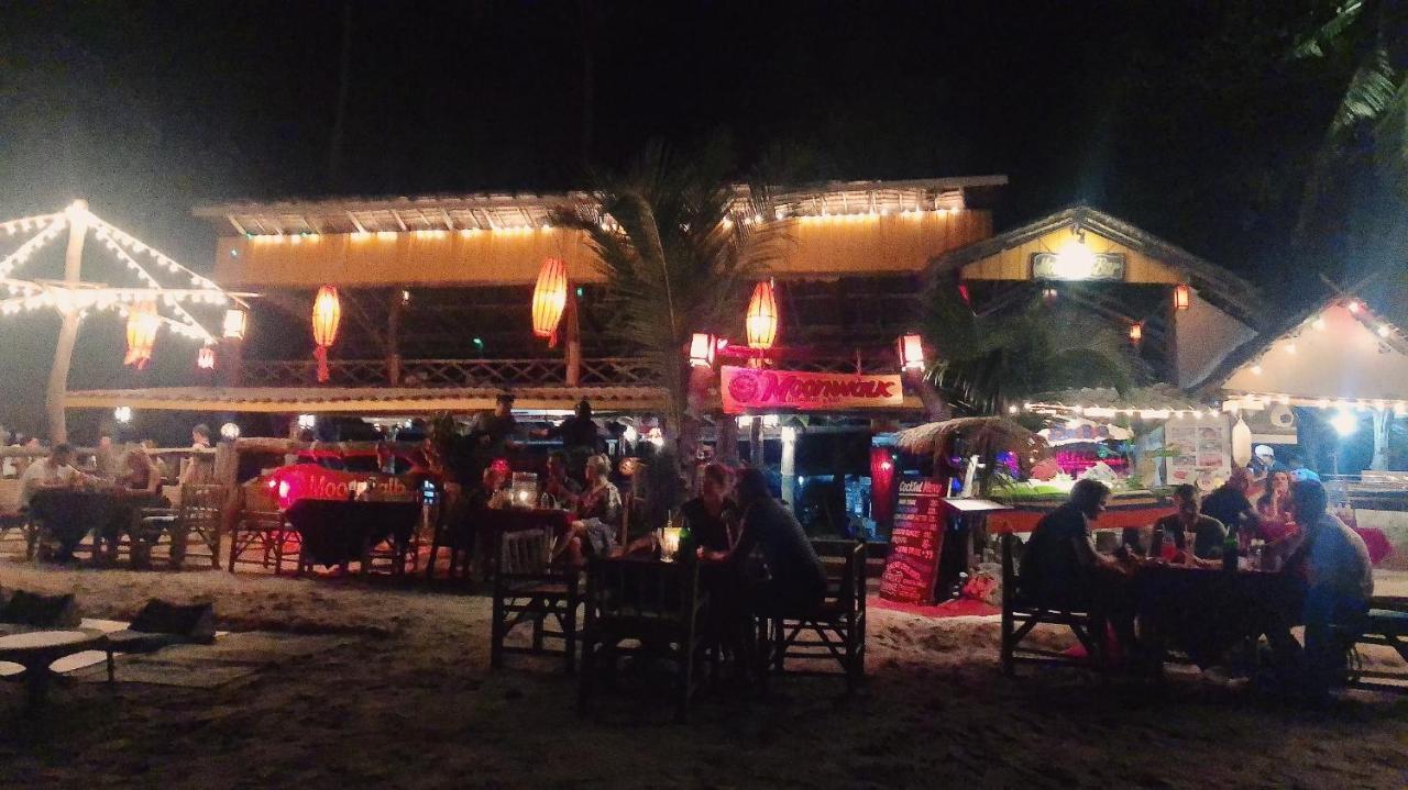 Moonwalk Lanta Resort Ko Lanta Dış mekan fotoğraf